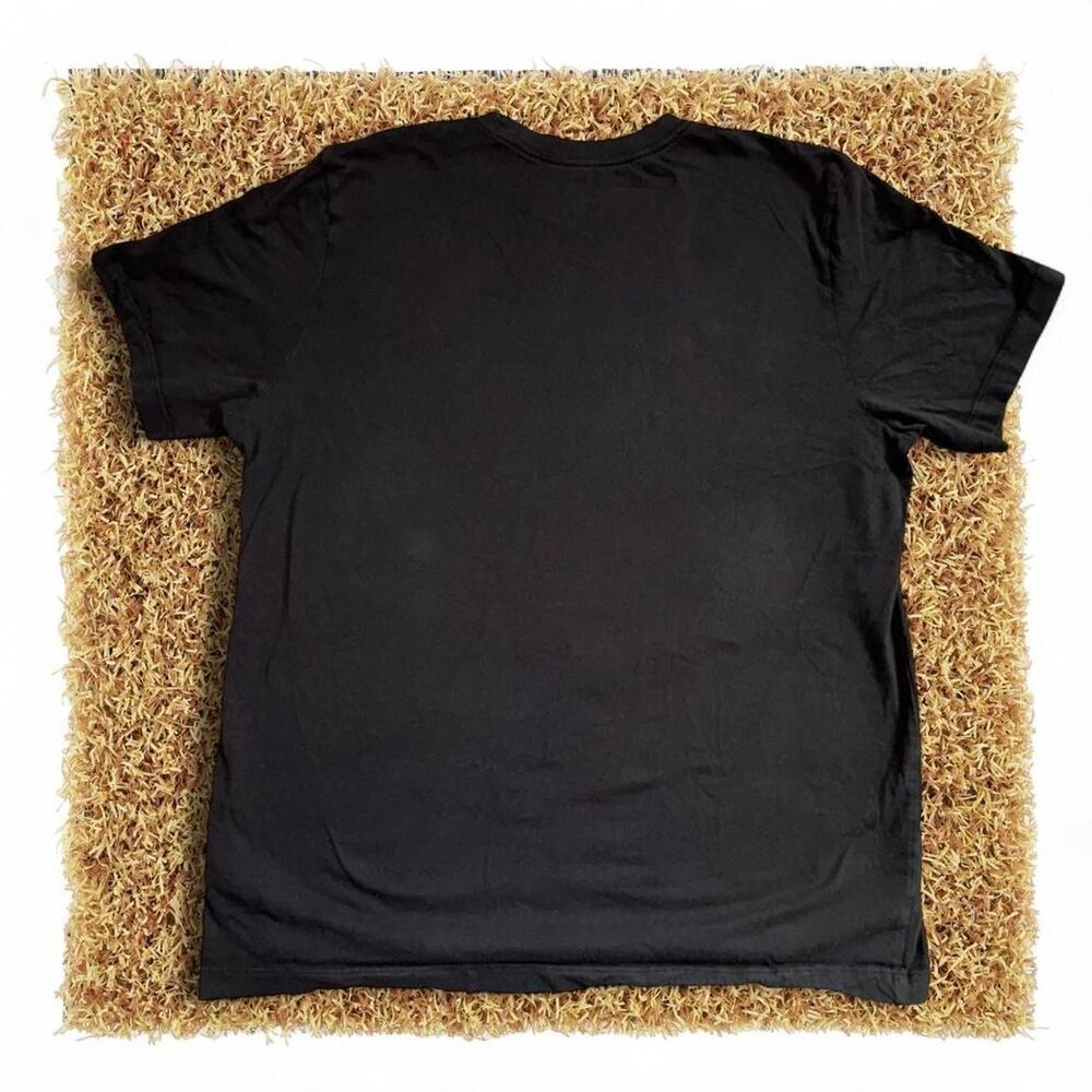 Youth Nike black graphic tee with pink and green accents. Size: XL #graphictee - Picture 3 of 3